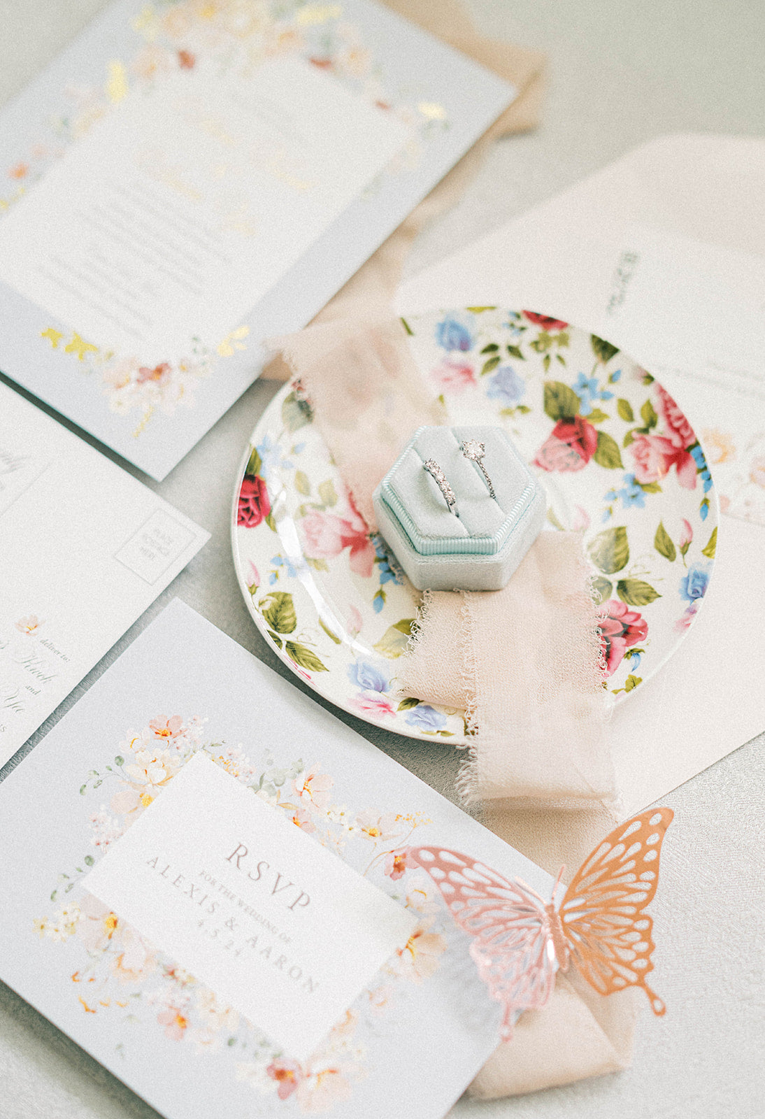 Romantic Floral Pastel Wedding Invitation Suite - Canva Digital Template Bundle