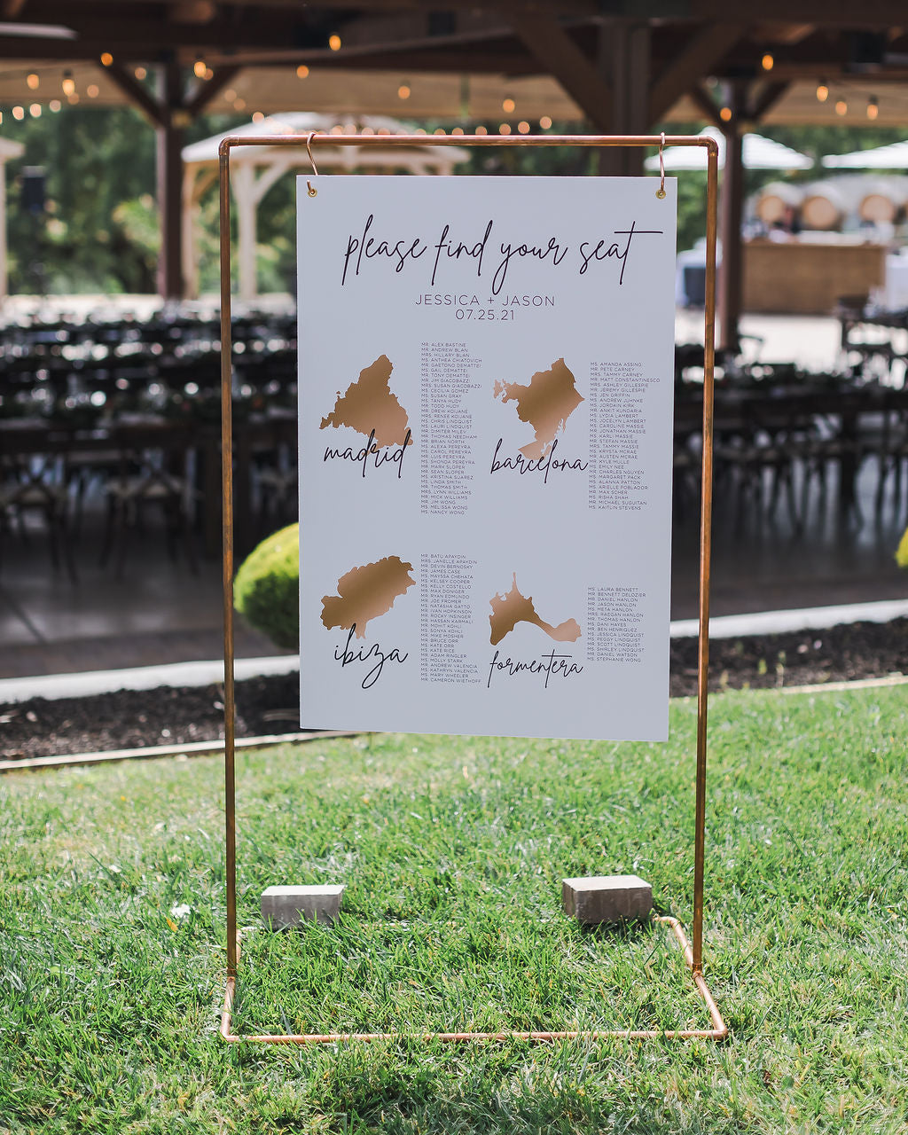 Modern and Minimal Wedding Seating Chart - Canva Digital Template
